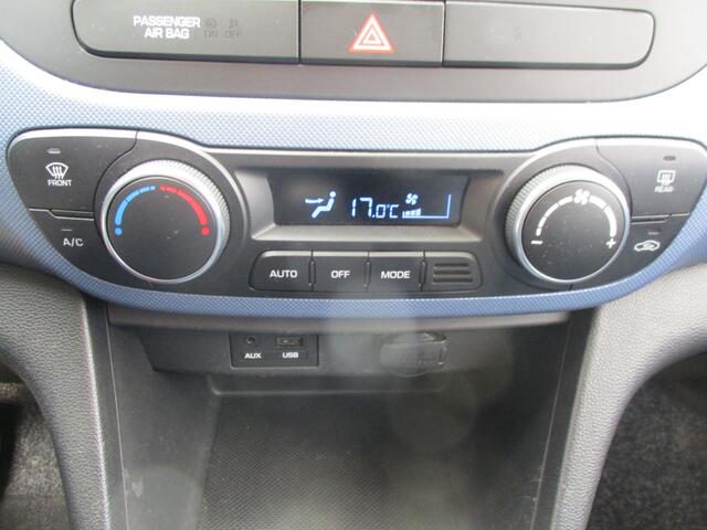 Hyundai I 10 1.0i i-Motion Comfort / AIRCO / P.D.C / NW-STAAT / 84dkm