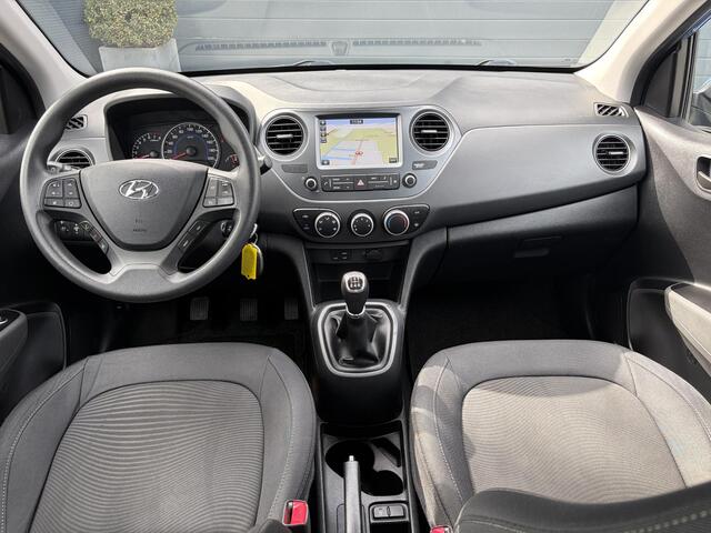 Hyundai I 10 1.0i Comfort 2e Eigenaar,Navi,Airco,Cruise,Carplay,5 Deurs,N.A.P,Zeer Zuinig,Nieuwe Apk bij Aflevering