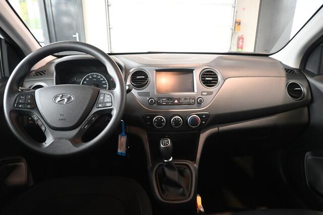 Hyundai I 10 1.0i Comfort NAP! Airco Cruise Control Rijklaarprijs! Inruil Mogelijk!