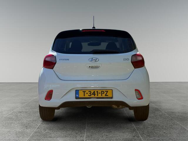 Hyundai I 10 Comfort Smart 1.0 MPI 67pk | AIRCO | NAVI | APPLE CARPLAY / ANDROID AUTO | CAMERA | LM-VELGEN | EXTRA GETINTE RAMEN | ARMSTEUN |