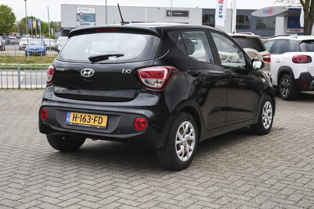 Hyundai I 10 1.0i Comfort NAVIGATIE/ CRUISE CONTROL/ LED