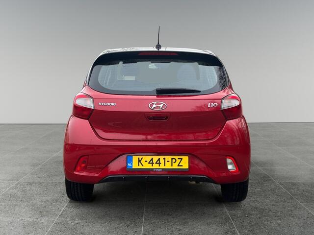 Hyundai I 10 5-deurs Premium 1.0 MPI 67pk | DAKKLEUR ZWART | CLIMA | NAVI | APPLE CARPLAY / ANDROID AUTO | 16'' BICOLOR LM-VELGEN | CAMERA |
