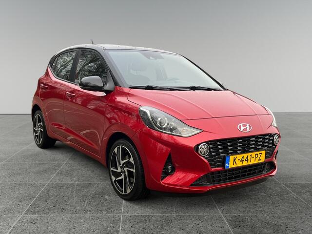 Hyundai I 10 5-deurs Premium 1.0 MPI 67pk | DAKKLEUR ZWART | CLIMA | NAVI | APPLE CARPLAY / ANDROID AUTO | 16'' BICOLOR LM-VELGEN | CAMERA |