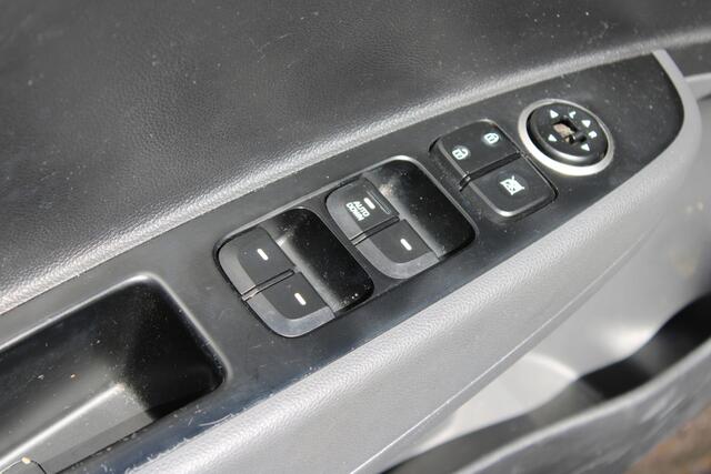 Hyundai I 10 1.0i Comfort//Navi//Airco!!