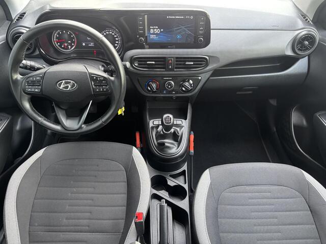 Hyundai I 10 1.0 Comfort Smart / Navigatie / Apple Carplay & Android Auto / Cruise Control / Achteruitrijcamera / DAB radio /