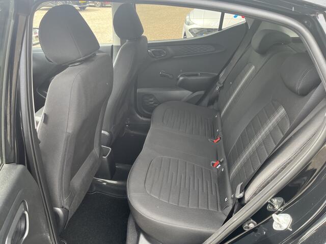 Hyundai I 10 Edition 30 | Apple carplay navi | Airco | Cruise | Winterpakket