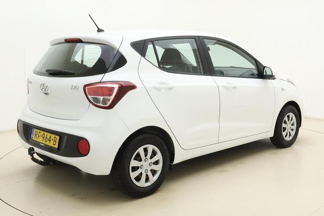 Hyundai I 10 1.0i Comfort 67pk | Airco | Cruise Control | Trekhaak | 1e Eigenaar | Elektrische ramen | Centrale vergrendeling met afstandsbediening