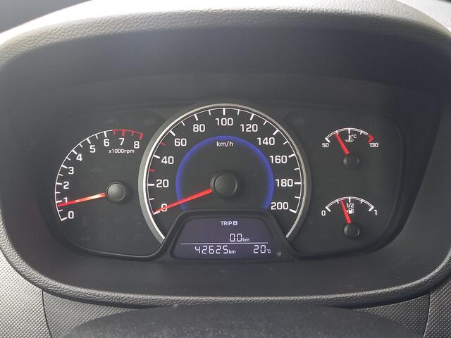 Hyundai I 10 1.0i Comfort met Navigatie Lage Km stand!!