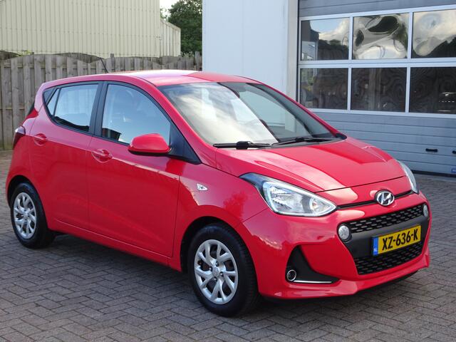 Hyundai I 10 1.0i Comfort Airco, cruise controle, elektrische ramen, centrale vergrendeling, enz