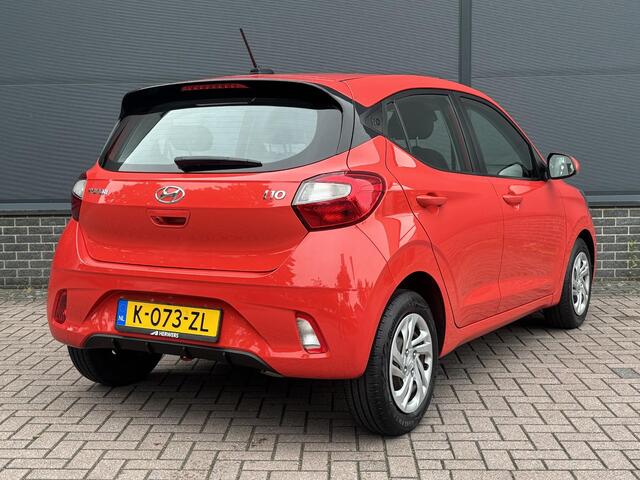 Hyundai I 10 1.0 Comfort Smart / Dealer onderhouden / navigatie / Apple carplay / Android auto / achteruitrijcamera / cruise control / DAB radio /