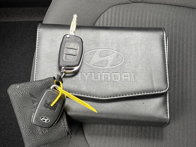 Hyundai I 10 1.0 T-GDI N Line 5-zits 100 pk / Dealer onderhouden / Navigatie / Stoel-Stuurverwarming / Apple carplay / Android auto / Achteruitrijcamera / Climate control / DAB radio /