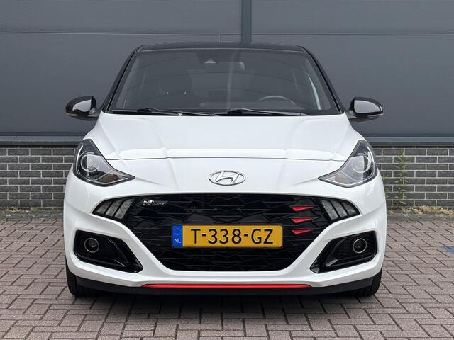 Hyundai I 10 1.0 T-GDI N Line 5-zits 100 pk / Dealer onderhouden / Navigatie / Stoel-Stuurverwarming / Apple carplay / Android auto / Achteruitrijcamera / Climate control / DAB radio /