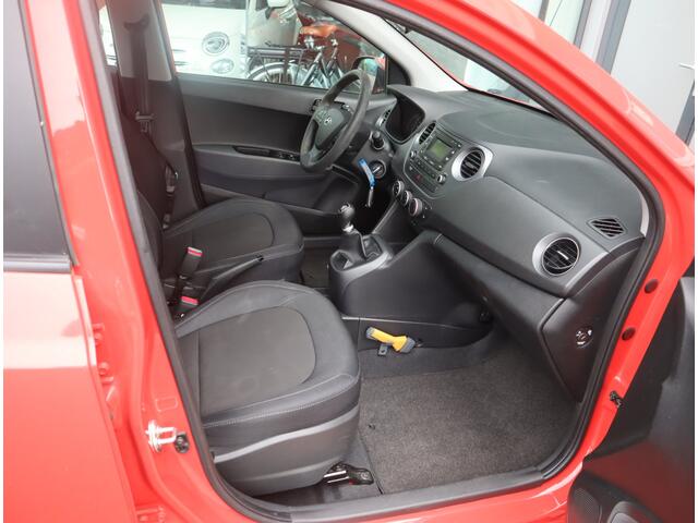 Hyundai I 10 1.0i Comfort / Airco / Stuurbekr / Cruise
