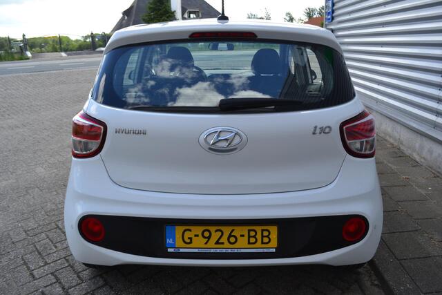 Hyundai I 10 1.0I COMFORT|NAVI|CARPLAY|PDC|CRUISE