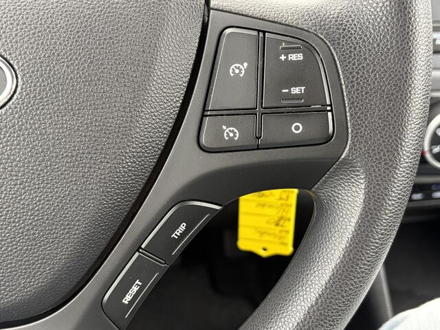 Hyundai I 10 1.0i Comfort / Airco / Cruise control /