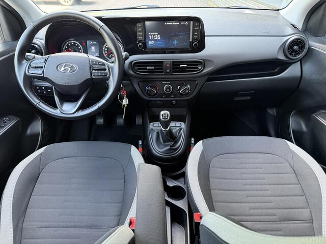 Hyundai I 10 1.0 Comfort Smart / Eerste Eigenaar / Dealer Onderhouden / Navigatie / Airco / Cruise / Apple Carplay&Android Auto /