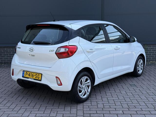 Hyundai I 10 1.0 Comfort Smart / Eerste Eigenaar / Dealer Onderhouden / Navigatie / Airco / Cruise / Apple Carplay&Android Auto /