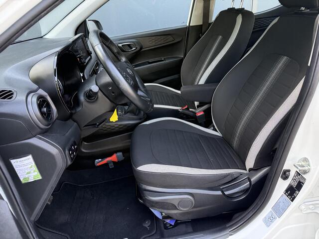 Hyundai I 10 1.0 Comfort Smart / Eerste Eigenaar / Dealer Onderhouden / Navigatie / Airco / Cruise / Apple Carplay&Android Auto /
