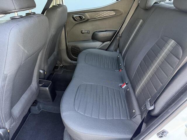 Hyundai I 10 1.0 Comfort Smart / Eerste Eigenaar / Dealer Onderhouden / Navigatie / Airco / Cruise / Apple Carplay&Android Auto /