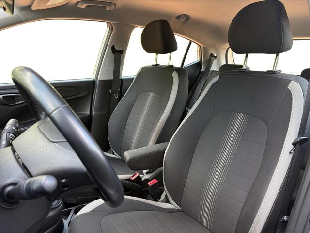 Hyundai I 10 Comfort Smart 1.0 MPI 67pk | 15'' BI-COLOR LM-VELGEN | APPLE CARPLAY / ANDROID AUTO | CAMERA | NAVI | CRUISE CONTROL | AIRCO |