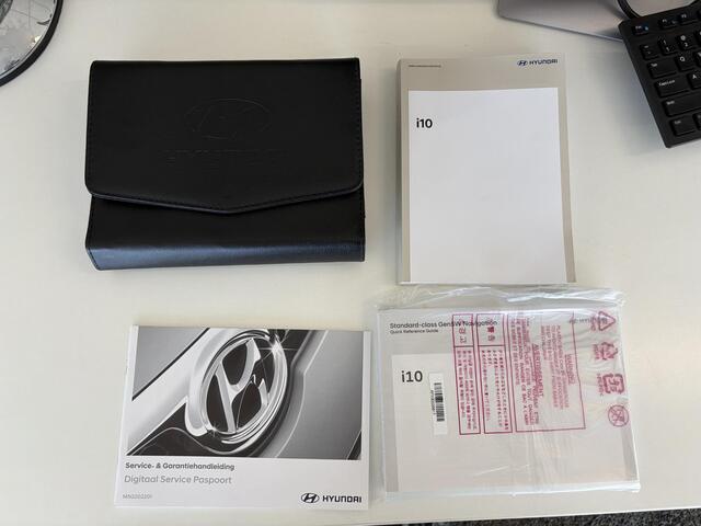 Hyundai I 10 1.0 Premium / Airco / Apple Carplay/Android Auto / Cruise control /