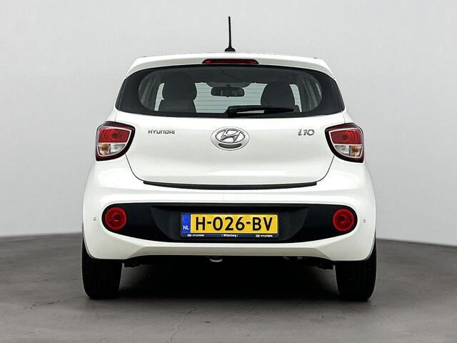 Hyundai I 10 1.0i Comfort | Airco | Weinig kilometers | Elektrische ramen | Apple Carplay/Android Auto | Parkeersensoren |