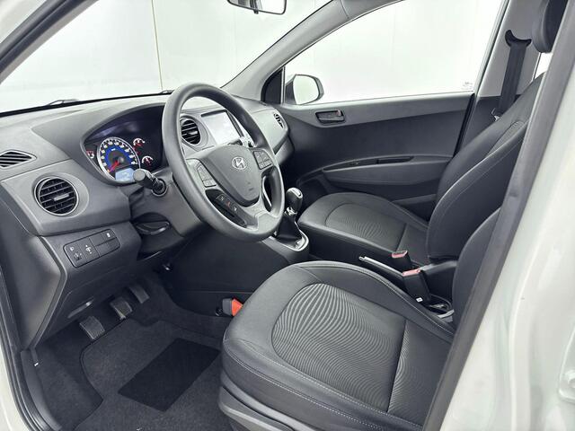Hyundai I 10 1.0i Comfort | Airco | Weinig kilometers | Elektrische ramen | Apple Carplay/Android Auto | Parkeersensoren |