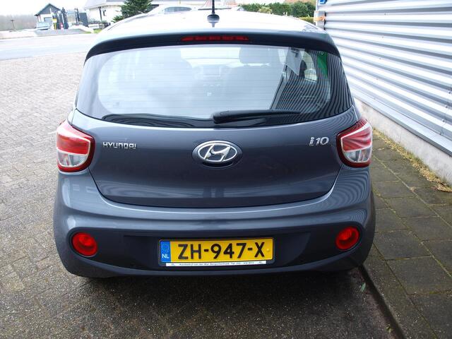 Hyundai I 10 1.0I COMFORT NAVI|CARPLAY|PDC|TREKHAAK