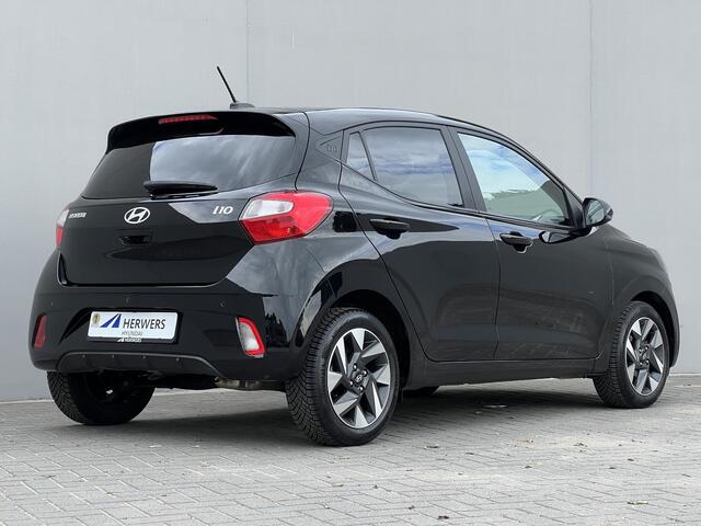 Hyundai I 10 1.0 Comfort Smart 5-zits / Automaat / Stuur- en stoelverwarming / Camera / Airco / Navigatie / Apple Carplay Android / DAB radio / 15" LM wielen & All Season banden /