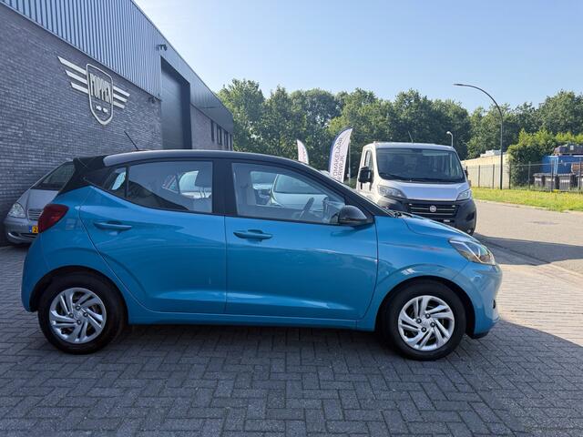 Hyundai I 10 1.0 Premium | 1E EIGENAAR | 12MND GARANTIE | AIRCO | CRUISE | DAB | LANE | CARPLAY | NAVI |
