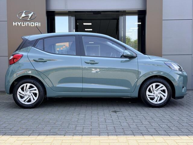 Hyundai I 10 1.0 Comfort Limited / Navigatie / Achteruitrijcamera / Airco / Elek. Ramen Voor / Apple Carplay & Android Auto / Bluelink / Snel Leverbaar! /