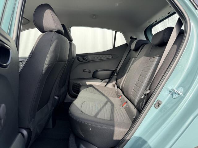 Hyundai I 10 1.0 Comfort Limited / Navigatie / Achteruitrijcamera / Airco / Elek. Ramen Voor / Apple Carplay & Android Auto / Bluelink / Snel Leverbaar! /