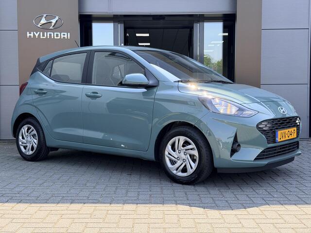 Hyundai I 10 1.0 Comfort Limited / Navigatie / Achteruitrijcamera / Airco / Elek. Ramen Voor / Apple Carplay & Android Auto / Bluelink / Snel Leverbaar! /
