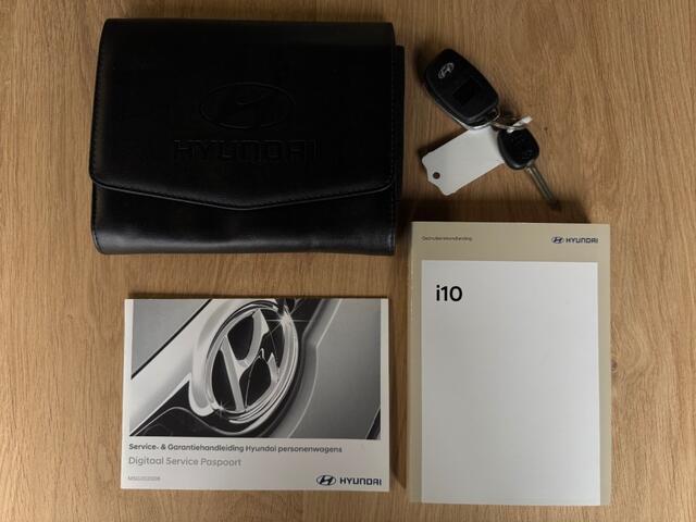 Hyundai I 10 1.0 COMFORT - NL Auto Cruise Airco Carplay Lane Ass