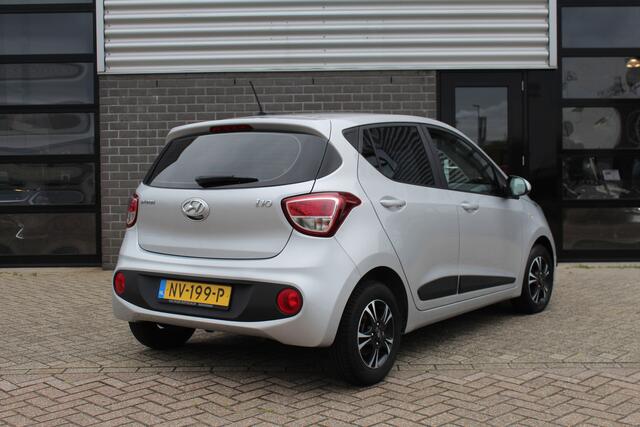 Hyundai I 10 1.0i Go! / Carplay / LMV 13" / Cruise / N.A.P.