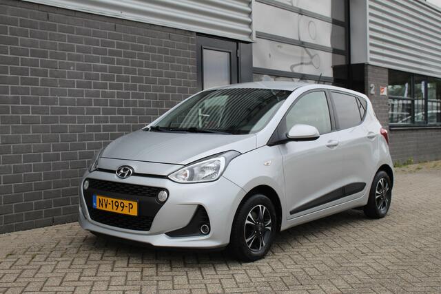 Hyundai I 10 1.0i Go! / Carplay / LMV 13" / Cruise / N.A.P.
