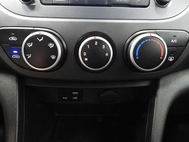 Hyundai I 10 1.0i Comfort Smart Pack NAVI/AIRCO/CRUISE/PDC!
