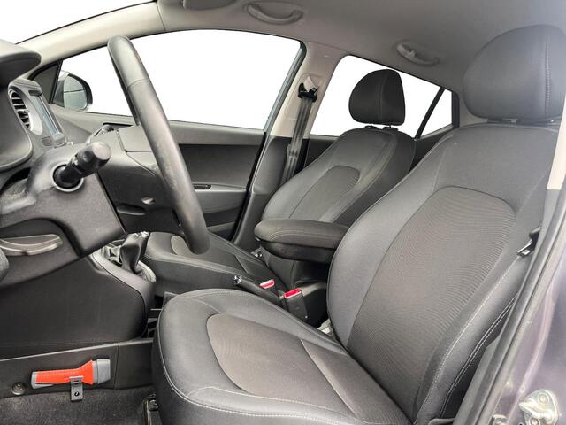 Hyundai I 10 5-deurs Premium 1.0i MPi 67pk | STUUR & STOELVERWARMING| CLIMA | NAVI | APPLE CARPLAY / ANDROID AUTO | BI-COLOR LM-VELGEN | DEALER ONDERHOUDEN! | CRUISE CONTROL |