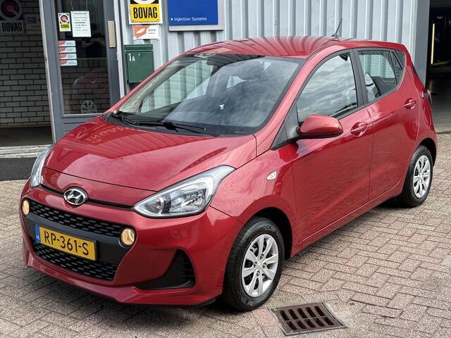 Hyundai I 10 1.0i Comfort | 1e EIGENAAR | HOGE INSTAP | CRUISE | AIRCO |
