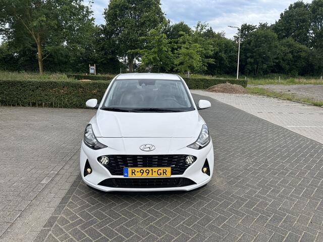 Hyundai I 10 1.0 Comfort 5-zits Appel carplay Cruise Cv Airco Nap