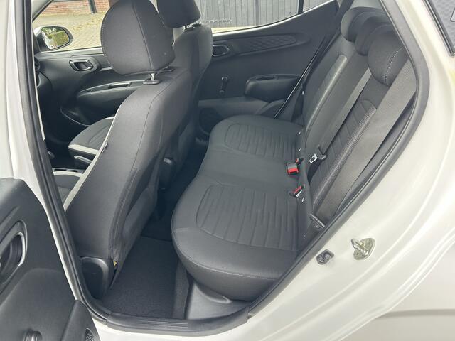 Hyundai I 10 1.0 Comfort 5-zits Appel carplay Cruise Cv Airco Nap