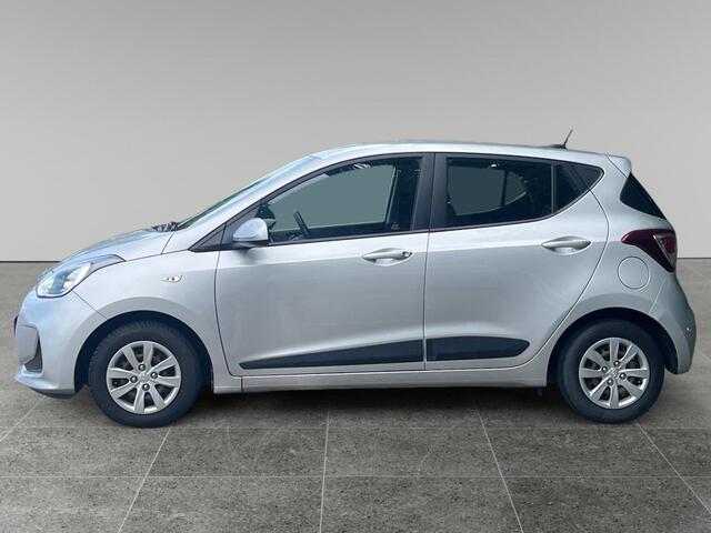 Hyundai I 10 5drs 1.0i Comfort | CRUISE CNTRL | NAVI | APPLE CARPLAY / ANDROID AUTO | P.SENSOREN |
