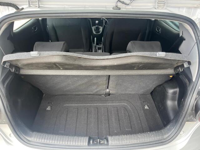 Hyundai I 10 5drs 1.0i Comfort | CRUISE CNTRL | NAVI | APPLE CARPLAY / ANDROID AUTO | P.SENSOREN |
