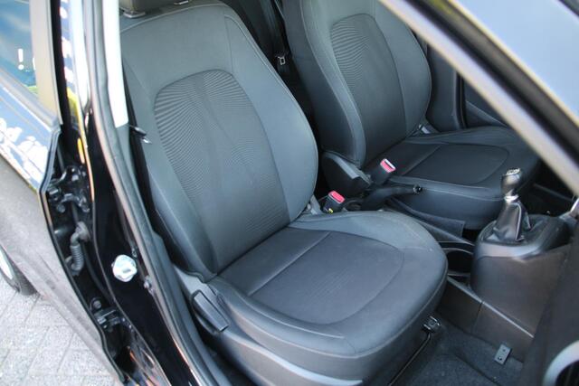 Hyundai I 10 1.0i Comfort Airco 60228km Dealer onderhouden