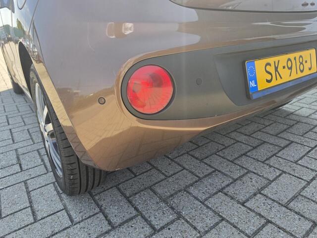 Hyundai I 10 1.0i Comfort | Navigatie | Parkeersensoren | Cruise Control |