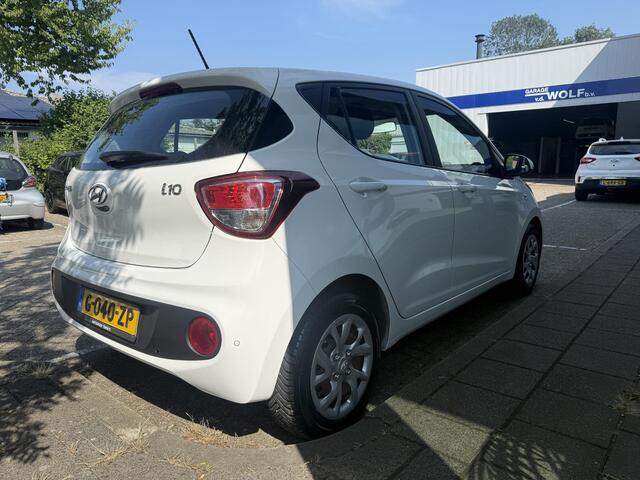 Hyundai I 10 1.0i Comfort Apple carplay / Android auto / Park sensors