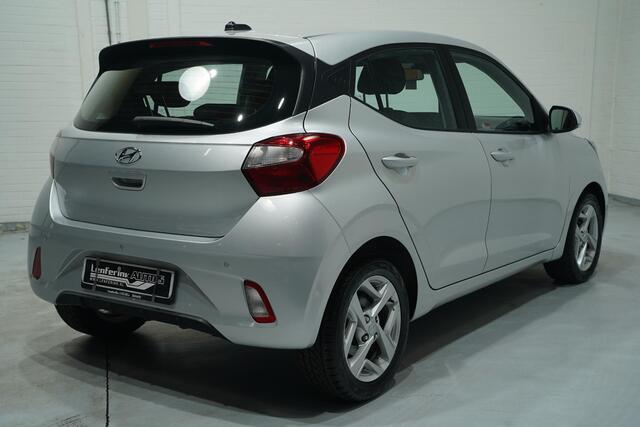Hyundai I 10 1.0 Trend Apple Carplay Navi Airco PDC Achter Stuur/Stoelverwarming lane-assist DAB-ontvangst electr.-pakket cruise-controle bestuurders stoel hoogteverstelbaar stuurbediening