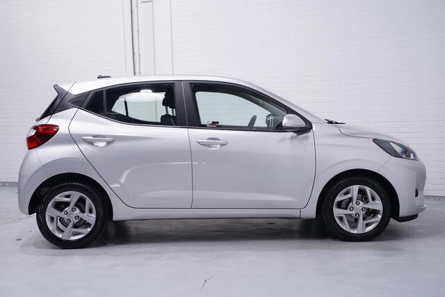 Hyundai I 10 1.0 Trend Apple Carplay Navi Airco PDC Achter Stuur/Stoelverwarming lane-assist DAB-ontvangst electr.-pakket cruise-controle bestuurders stoel hoogteverstelbaar stuurbediening