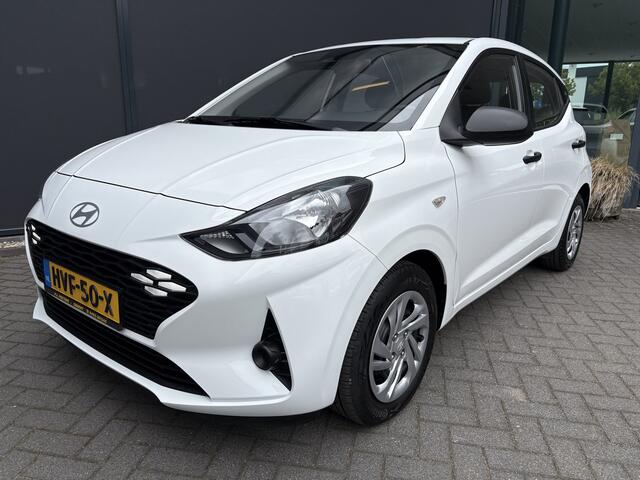 Hyundai I 10 1.0 Comfort Achteruitrijcamera - Airco - Navigatie - Parkeersensoren achter - Cruise control - Radio - Led verlichting - Fabrieksgarantie