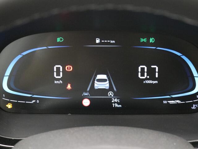 Hyundai I 10 1.0 Premium / ¤ 2.000,- Voordeel Op Nieuwprijs / Rijklaarprijs / Direct Leverbaar / Navigatie / Airco Climate Control / Cruise Control / 5 Jaar Fabrieksgarantie /
